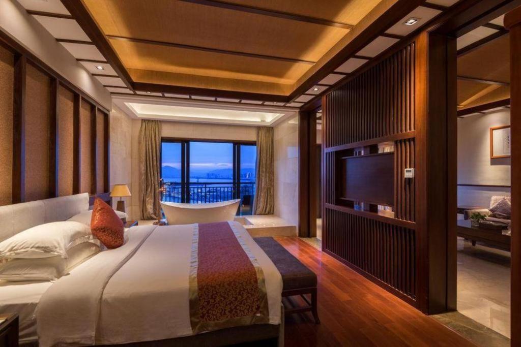 Grand Metro Park Bay Hotel Szanja Kültér fotó