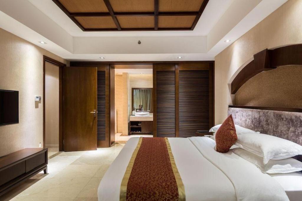 Grand Metro Park Bay Hotel Szanja Kültér fotó